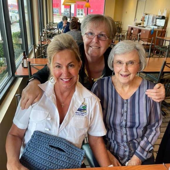 Meet your Posher, Judy - Picture 1 of 1